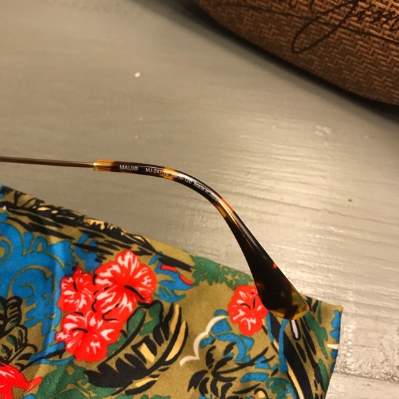 Maui Jim Cliff House Aviator Polarized Sunglasses - Picture 4 of 7